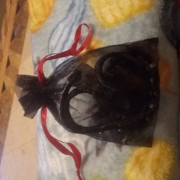 BKE Bracelets/Choker (Vintage) - Picture 7 of 7